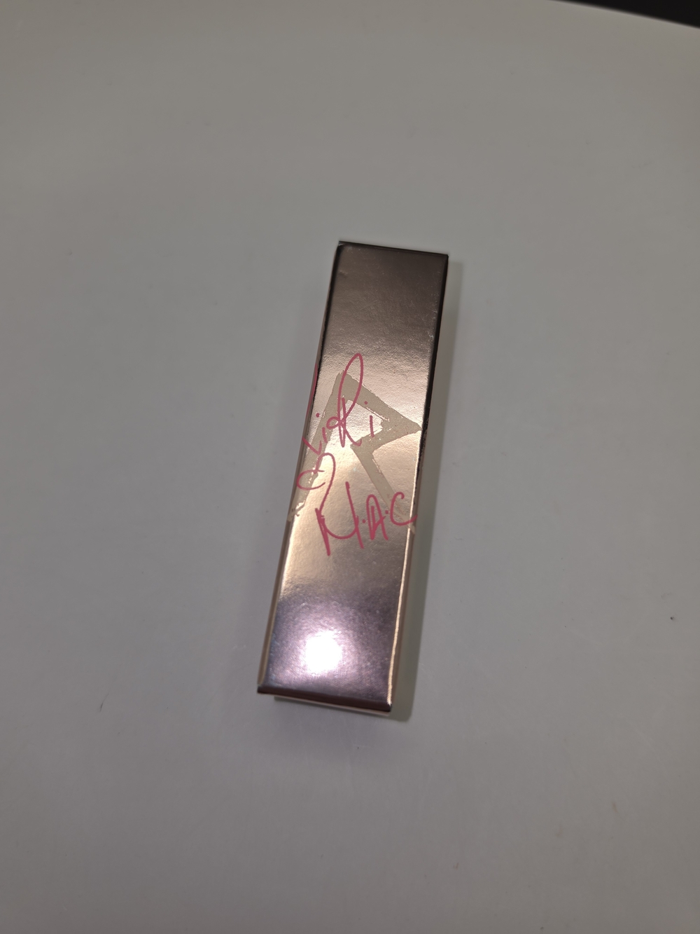 LIMITED EDITION MAC × RIRI COLLECTION LIPSTICK- "NUDE" - Picture 5 of 8